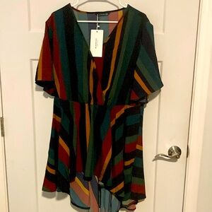 NWT SZ 18-20 BLOOMCHIC MULTI COLORED BLOUSE
